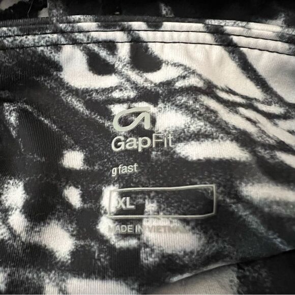 GapFit Cityscape Leggings - Picture 4 of 5